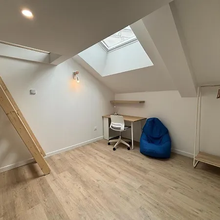 아파트 Le Clos Des Moissons Grand T8 Pour 10 Personnes 랭스