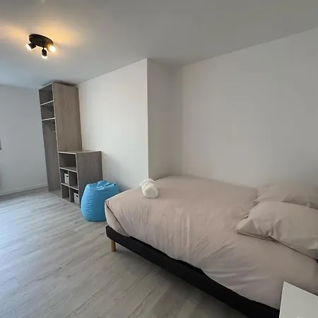 Le Clos Des Moissons Grand T8 Pour 10 Personnes 아파트 랭스